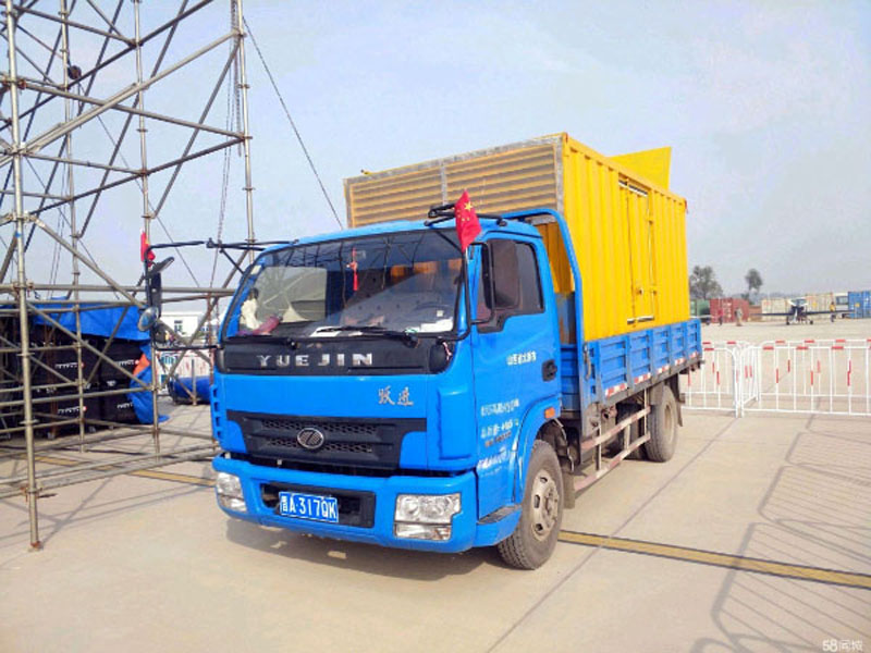 甘肃800KW柴油发电机组油耗是多少？