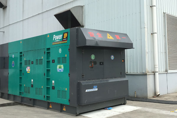 甘肃燃油滤清器的更换流程是怎样的？