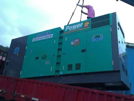 甘肃柴油发电机组转速不稳定时，如何对发动机进行维护？