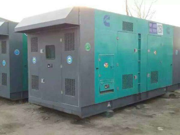 甘肃合同中关于工期延误的责任如何界定和处理？